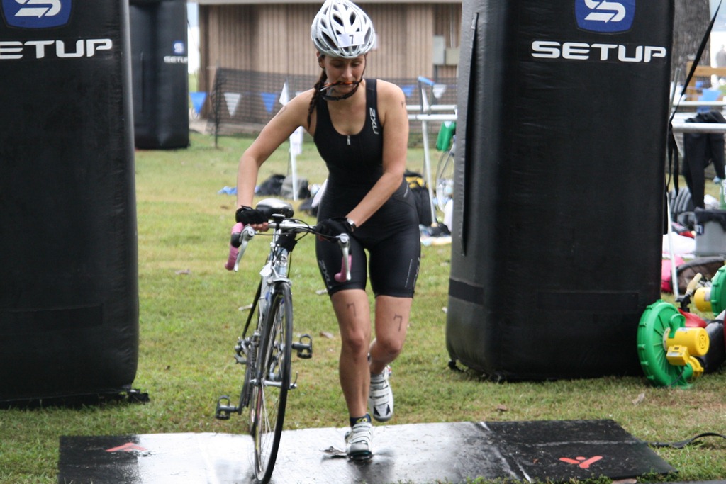 One-Piece vs Two-Piece: The Difference Between the Tri-Suits