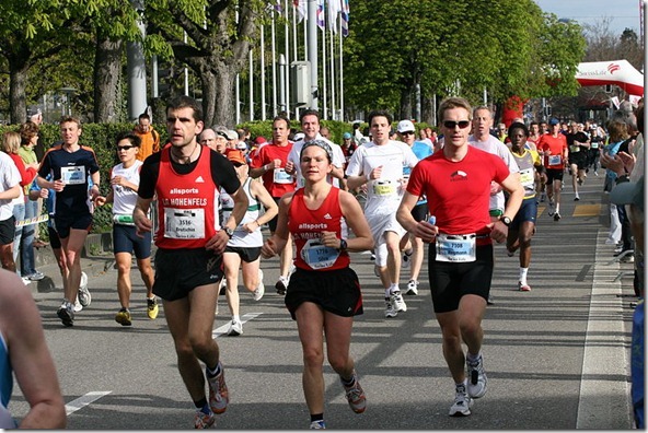 800px-Marathon_Runners